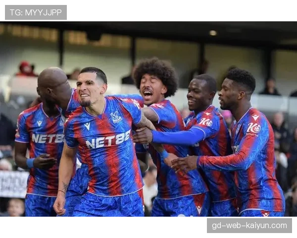 转会确认：美因茨前锋将加盟英超球队